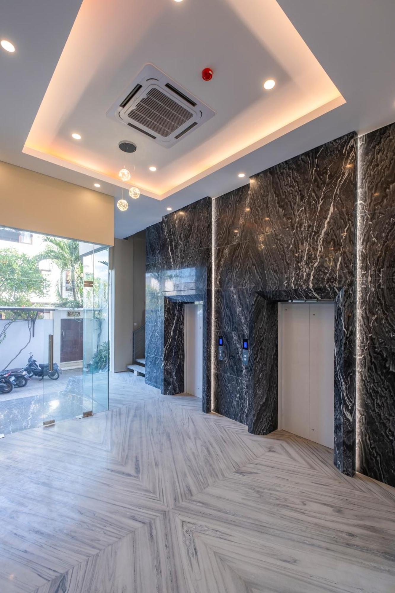Aster Apartment Bali Canggu Buitenkant foto